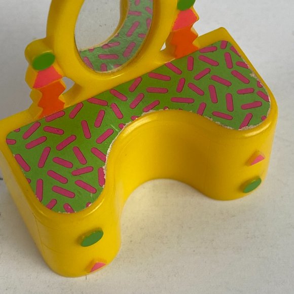 Pretend Play Dollhouse Miniature Toy Dresser - Picture 5 of 5